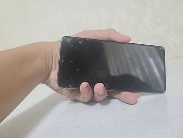 Оборудование для производства: Samsung Galaxy S20+ — на запчасти. Аккумулятор оригинальный. Что есть — 4