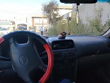 авто 10 регион: Toyota Corolla: 1999 г., 1.6 л, Механика, Бензин, Седан — 3