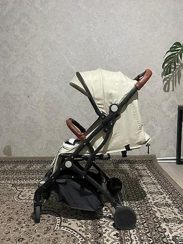 Детский транспорт: Прогулочная коляска Innig baby б/у цвета хаки купили пол года назад за — 7