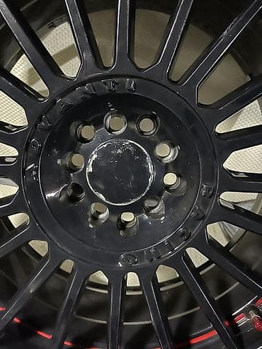 вентилятор 210: Колеса в сборе 215 / 55 / R 18, Лето, Б/у, Комплект, Легковые, Литые, отверстий - 5 — 2