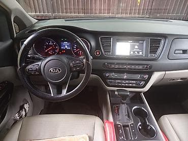 v class: Kia Carnival: 2018 г., 2.2 л, Автомат, Дизель, Минивэн — 7