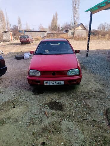 продаю связи с переездом: Volkswagen Golf: 1992 г., Хетчбек — 8