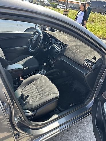 деф: Kia Rio: 2015 г., Седан — 4