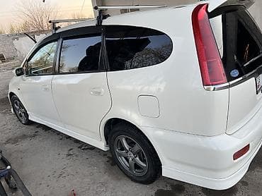 водный катер: Honda Stream: 2002 г., 2 л, Автомат, Бензин, Минивэн — 6