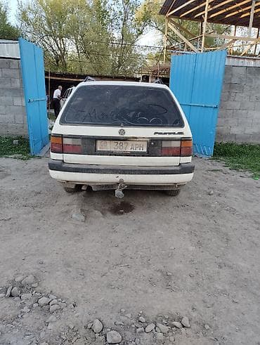 vw: Volkswagen Passat Variant: 1992 г., Ручные, Газ, Универсал — 4