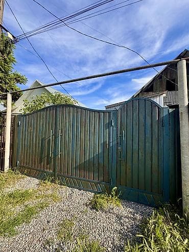 сип дома: ‼️СРОЧНАЯ ПРОДАЖА‼️Продается пол дома, по улице Кайназарова, в районе — 1