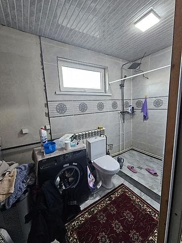 выход к речке: Продаётся жилой дом у воды. Описание: - Просторные светлые комнаты с — 8