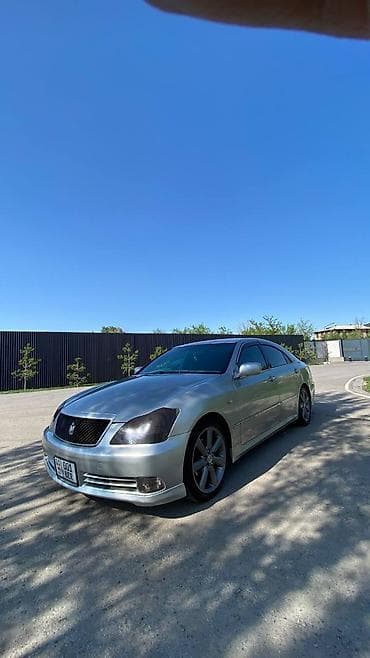 креста тойота: Toyota Crown: 2004 г., Автомат, Бензин, Седан — 2