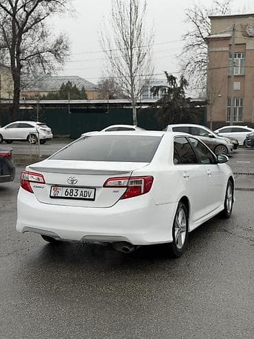 vw golf 2: Toyota Camry: 2014 г., 2.5 л, Автомат, Бензин, Седан — 5