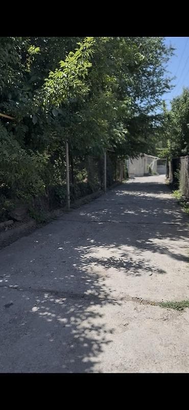 Дома: 🏡 Продам уютный дом в Токмоке, район Покровка, ул. Полевая 📐 Площадь — 6