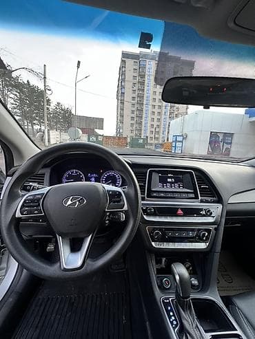 Hyundai Sonata: 2020 г., 2 л, Автомат, Бензин, Седан — 3