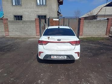 Продажа авто: Kia Rio: 2018 г., Автомат, Бензин, Седан — 3