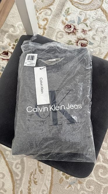 cactus jack: Мужская толстовка, XS, Calvin Klein, Новый, цвет - Серый, Самовывоз, Платная доставка — 2
