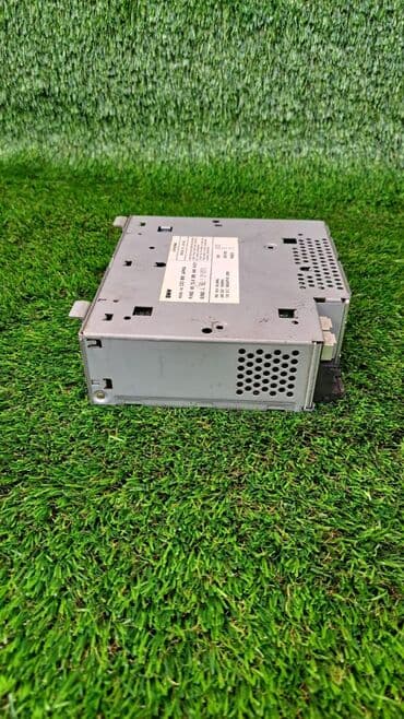 e38: Радиомодуль Bmw 7 E38 M62B35 1999 (б/у) ​ Марка: BMW Модель: 7 Год — 2