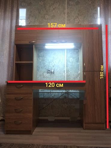 комьпютерный стол: Компьютерный стол, Б/у, С полками — 2