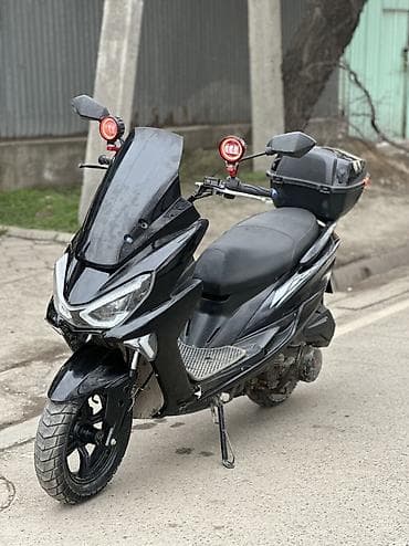 m max скутер: Макси-скутер 160 куб. см, Бензин, Б/у — 1