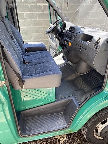 Mercedes-Benz Спринтер: 2003 г., 2.2 л, Механика — 6