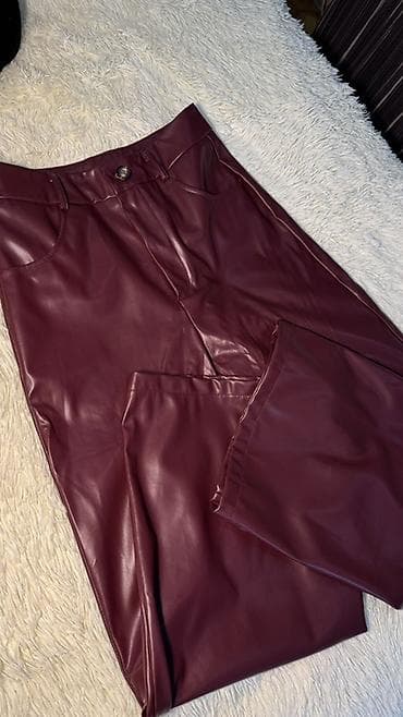 коженные брюки: Прямые брюки из эко-кожи бордового оттенка.БОРДО РАЗМЕР S-M КОРИЧНЕВЫЕ — 2