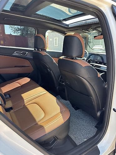 Продажа авто: Kia Sportage: 2022 г., Гибрид, Кроссовер — 7