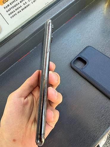 apple iphone 8: IPhone 11 Pro Max, Б/у, 64 ГБ, Space Gray, Чехол, 100 % — 2