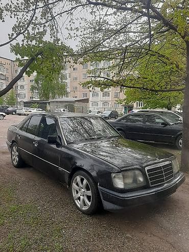 сиденя мерс 124: Mercedes-Benz W124: 1994 г., 2.8 л, Механика, Бензин, Седан — 2