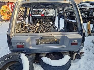 Toyota Land Cruiser 80 Крышка багажника нижняя, Тойота Ленд Крузер 80