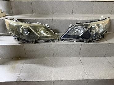 Комплект передних фар Toyota 2012 г., Б/у, Аналог, Китай