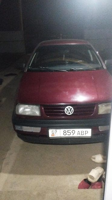 осень весна: Volkswagen Vento: 1993 г., 1.8 л, Ручные, Седан — 7