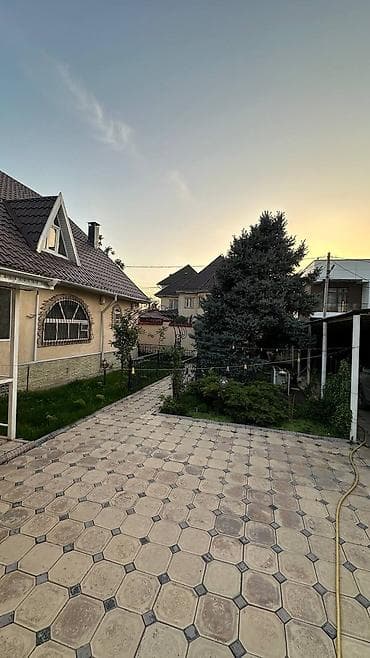 район юг 2: 🏡 СРОЧНО ПРОДАЁТСЯ уютный 2-этажный дом в районе Юг-2 📍 ул. Горького / — 2