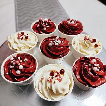 Мёд: Кондитерский Дом Камбаровой – авторские торты и капкейки на заказ — 2