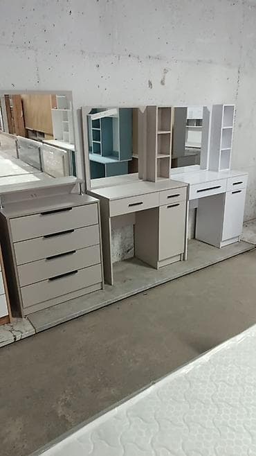 Туалетные столики: Туалетный столик, С зеркалом, цвет - Белый, ЛДСП — 2