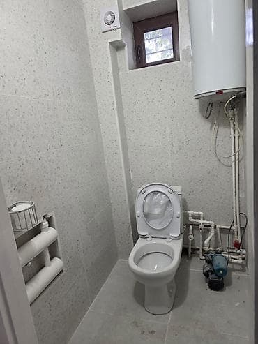 сдаю дом без хозяина бишкек: 47 м², 3 комнаты, Парковка, Забор, огорожен — 6