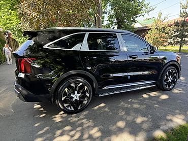 Kia Sorento: 2025 г., 2.5 л, Бензин — 8