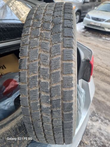 зимняя резина: Зимняя автомобильная шина (без шипов) - Тип: зимняя, фрикционная — 2