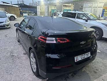 электромоил: Chevrolet Volt: 2012 г., Гибрид, Хэтчбэк — 7