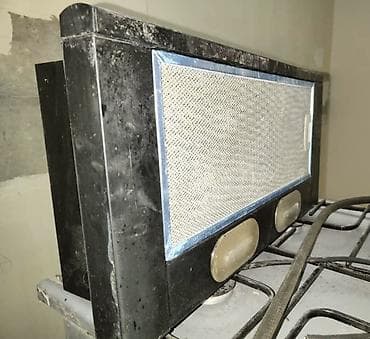 встроенные духовки: Газовая плита Beko с электродуховкой (б/у, в рабочем состоянии) - — 3