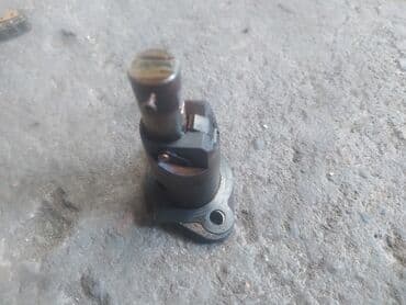 меняю доплатой мне: Toyota Ipsum 2AZ натяжитель цепи, Тойота Ипсум 2АЗ натяжитель цепи — 3