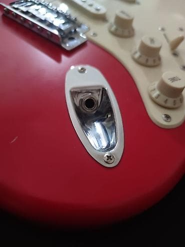 электронная гитара: Электрогитара в стиле Strat + комбоусилитель MA-15 — комплект для игры — 5