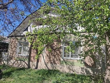 сдаю загородный дом: Продаётся частный дом с участком и хозяйственными постройками. - — 2