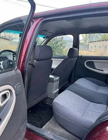 Daewoo Nexia: 1998 г., 1.6 л, Механика, Бензин, Седан — 5