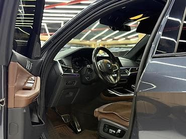 куплю диски бмв: BMW X7: 2019 г., 4.4 л, Бензин, Кроссовер — 7