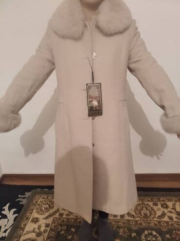 свадебные платья в бишкеке цены на прокат: Итальянского кашемира высшего качества с отделкой из натурального меха — 1