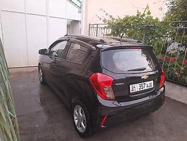 hundai elantra: Chevrolet Spark: 2019 г., 0.1 л, Автомат, Бензин, Хэтчбэк — 6