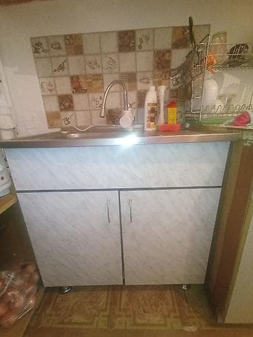 детская кроватка с пеленальным столиком: Тумба для кухни, С мойкой, Напольная, Самовывоз, цвет - Белый — 1