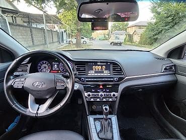 Транспорт: Hyundai Avante: 2020 г., 1.6 л, Автомат, Газ, Седан — 7