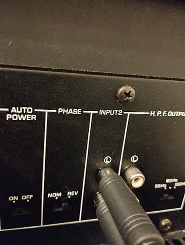 штатный сабвуфер: Продаю большой сабвуфер Yamaha yst-sw300 для дома и студий, вес 26 кг — 4