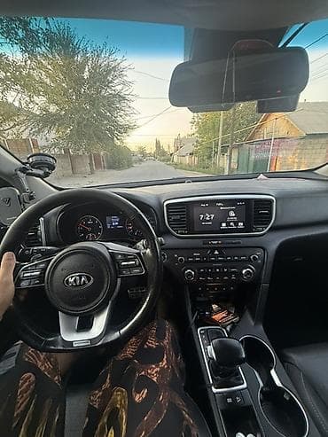 mazda cronos: Kia Sportage: 2019 г., 2 л, Автомат, Дизель, Кроссовер — 1