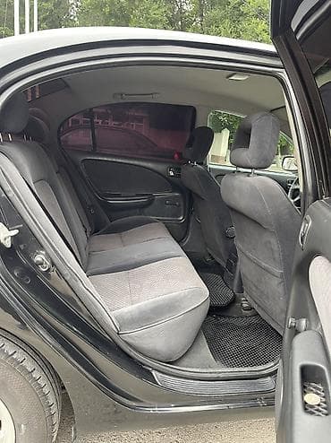 пена для авто: Toyota Avensis: 2002 г., 1.8 л, Механика, Бензин, Седан — 7
