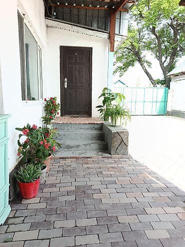 Үйлөрдү сатуу: Срочно Продается Дом в селе Новопокровка по улице Крупская 66. Участок — 4