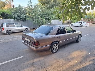 мереседес 124: Mercedes-Benz W124: 1990 г., 2.3 л, Механика, Газ, Седан — 8